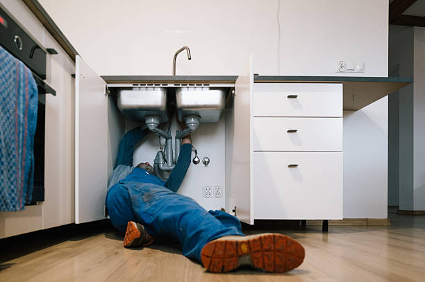 Professional Leak Detection technician working in Epsom, NH